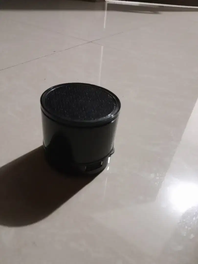 Speaker bluetooth S10U series seri kabel data charge dan baterai TH-..