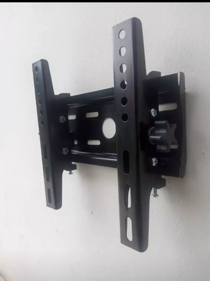 Bracket TV LCD /Led + pasang