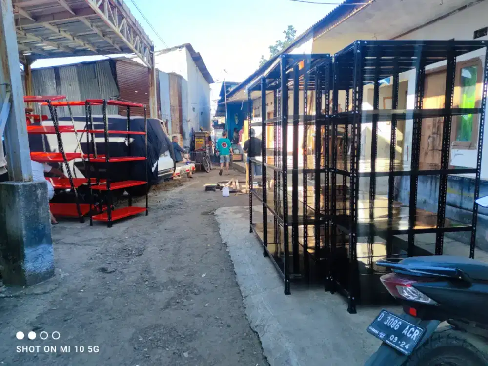 rak besi mantap kwalitas bagus gan
