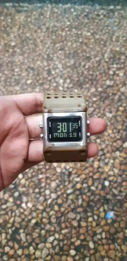 Nike hot sale sledge watch