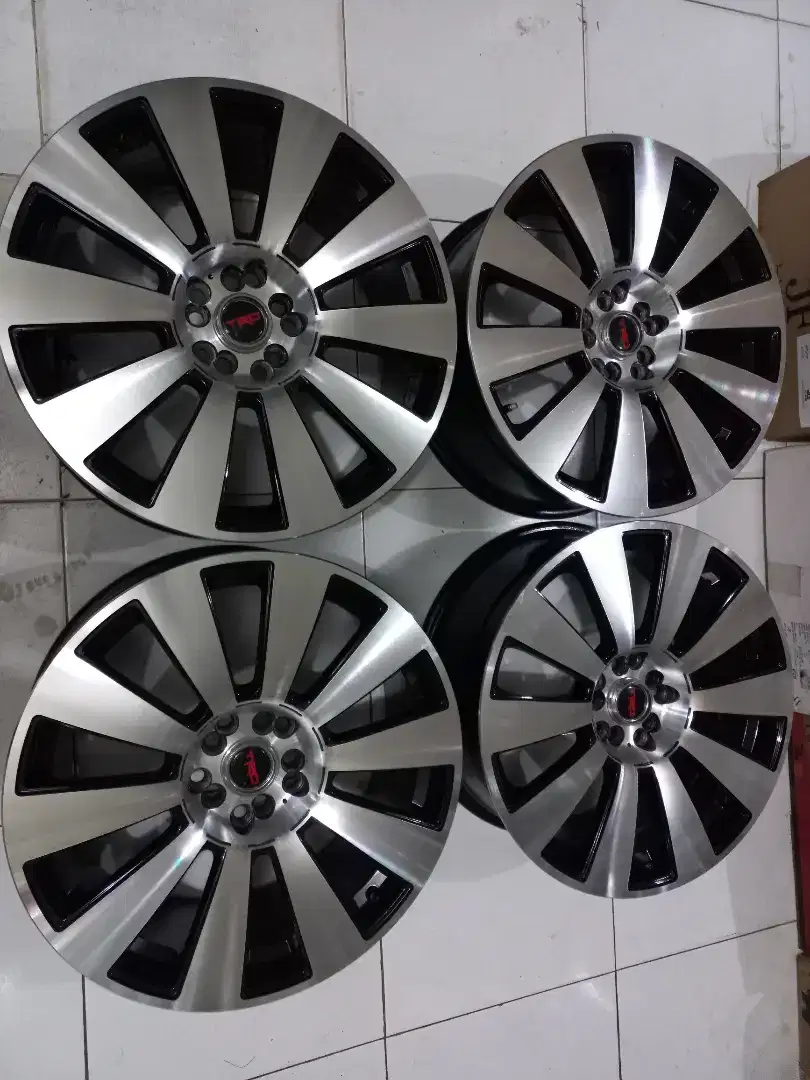 Velg TRD Ring 18 For Avanza VENTURER INOVA HARIER  .Camry.