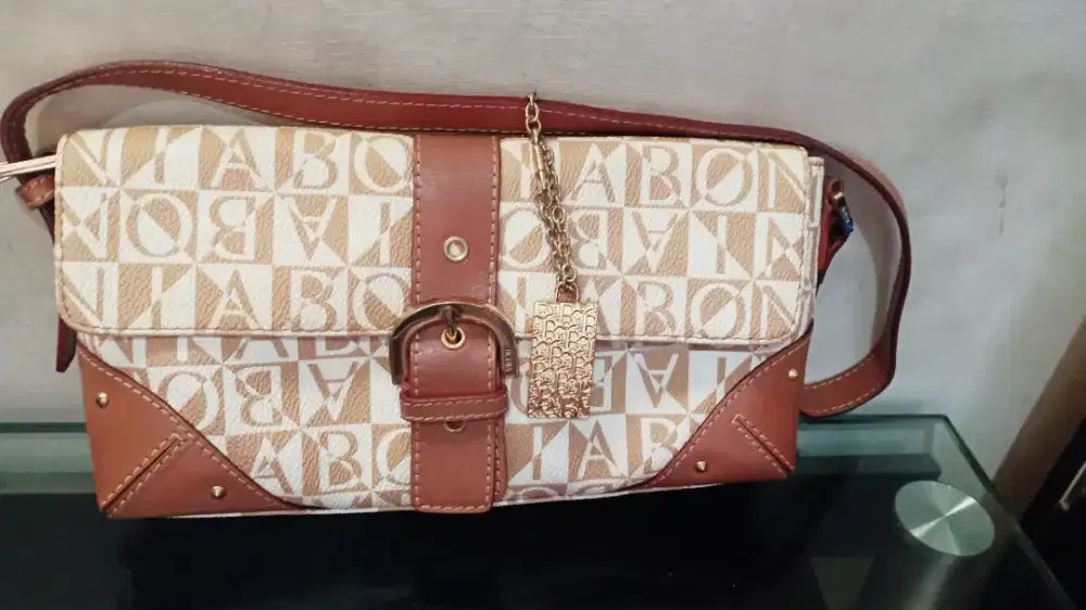 Tas Bonia Tas Wanita