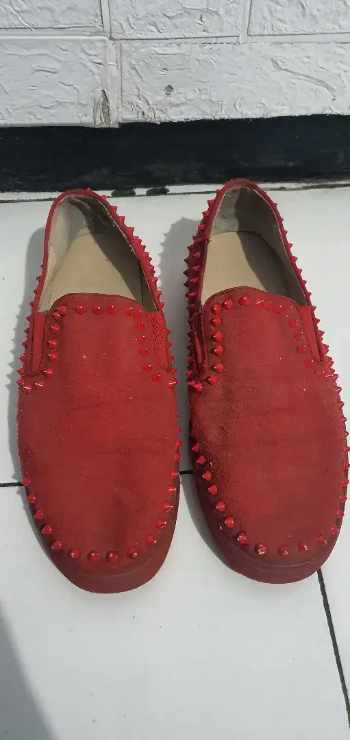 Sepatu Slip On Paris