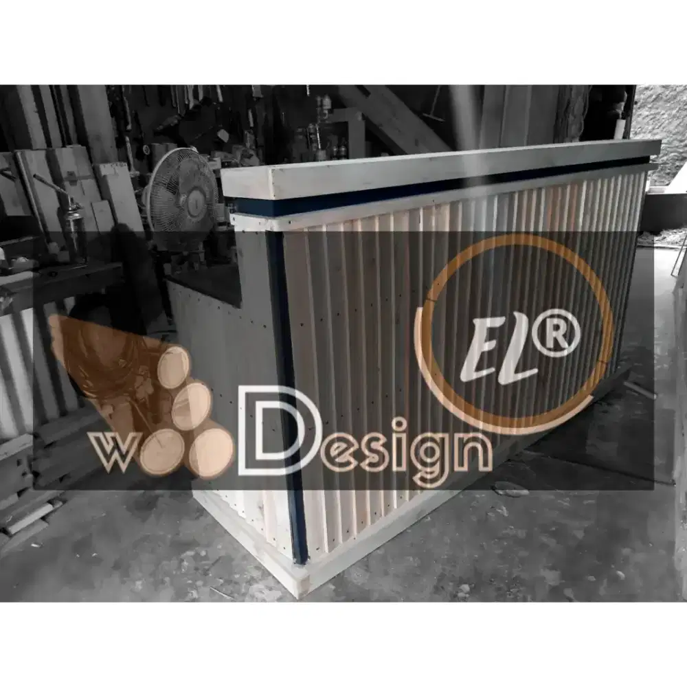 BAR TABLE WOOD LOCAL X PINE WOOD CAFE INTERIOR COFFEE SHOP