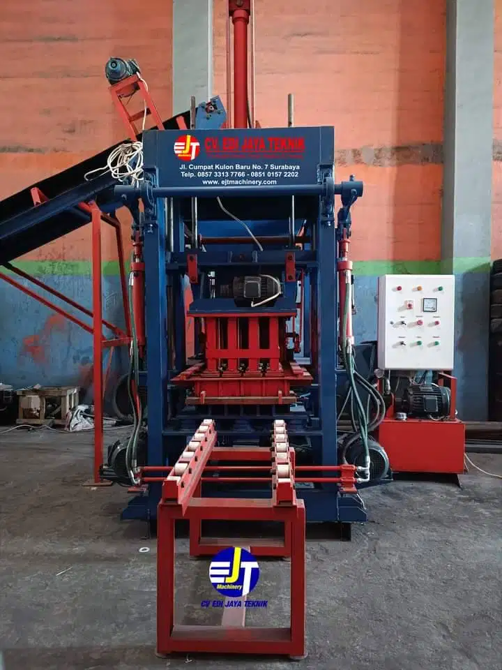 MESIN PRESS BATAKO / PAVING TYPE EJT 04 SE