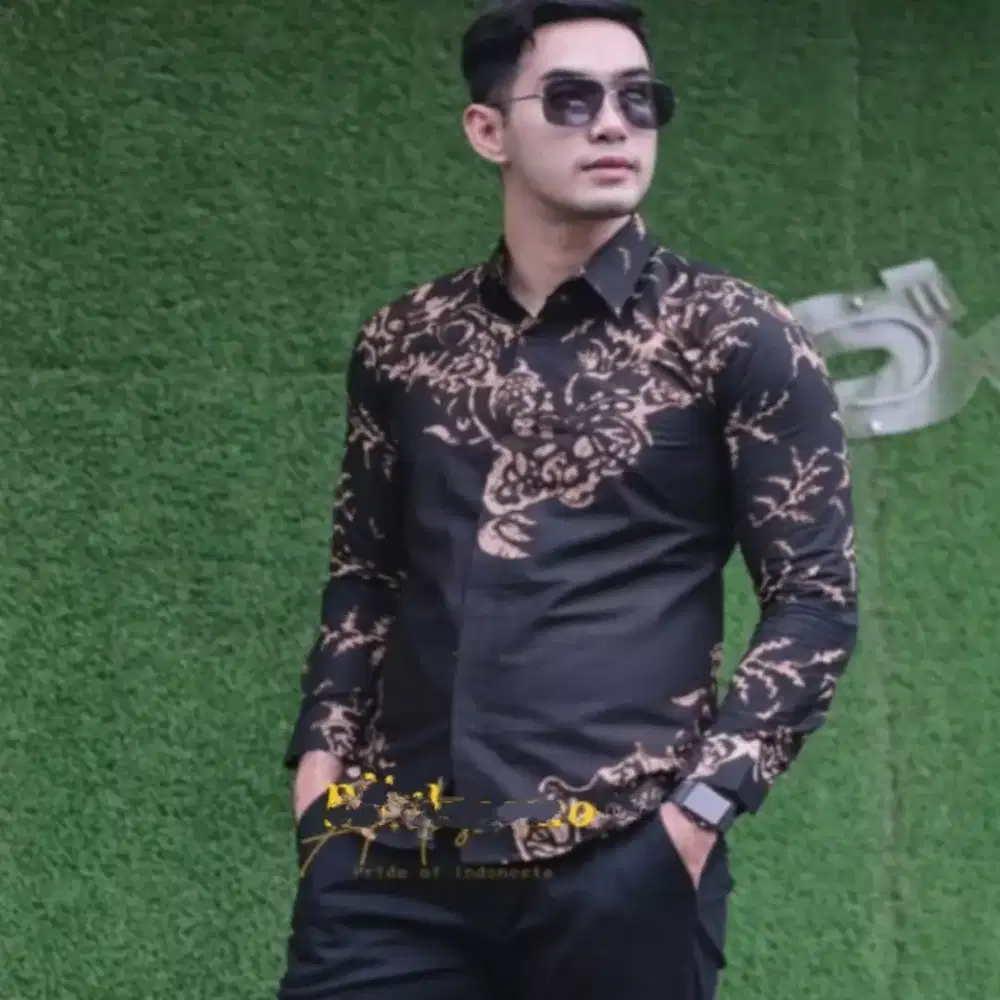 Kemeja batik solo trendy