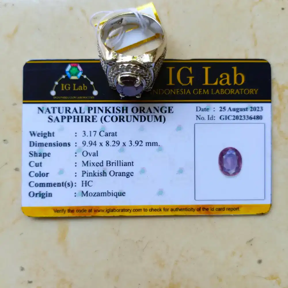 Cincin Batu Permata NATURAL PINKISH ORANGE SAPPHIRE + Memo (3,17ct)