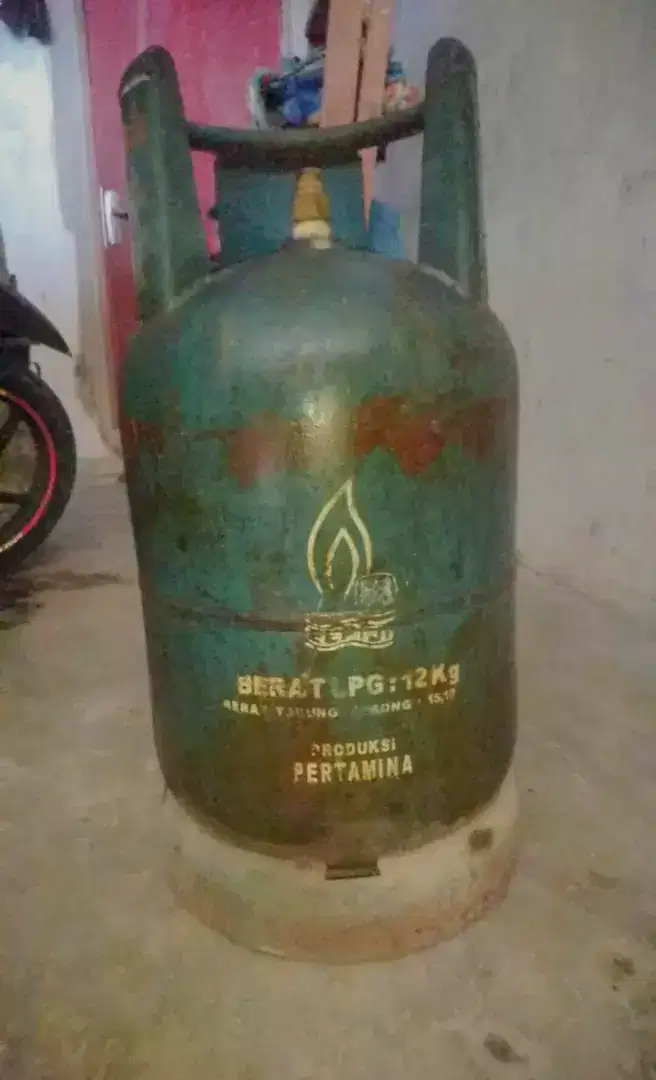 Tabung gas elpiji 12 kg