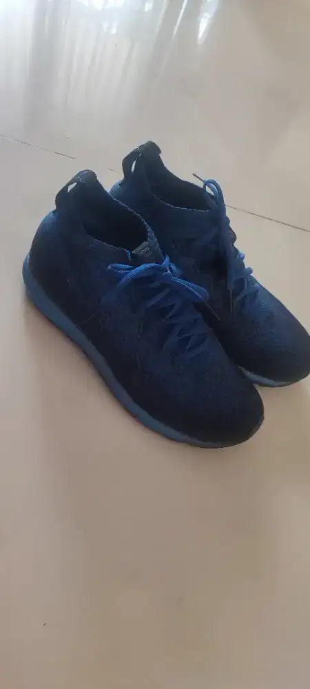 Sepatu Puma Blue Navy