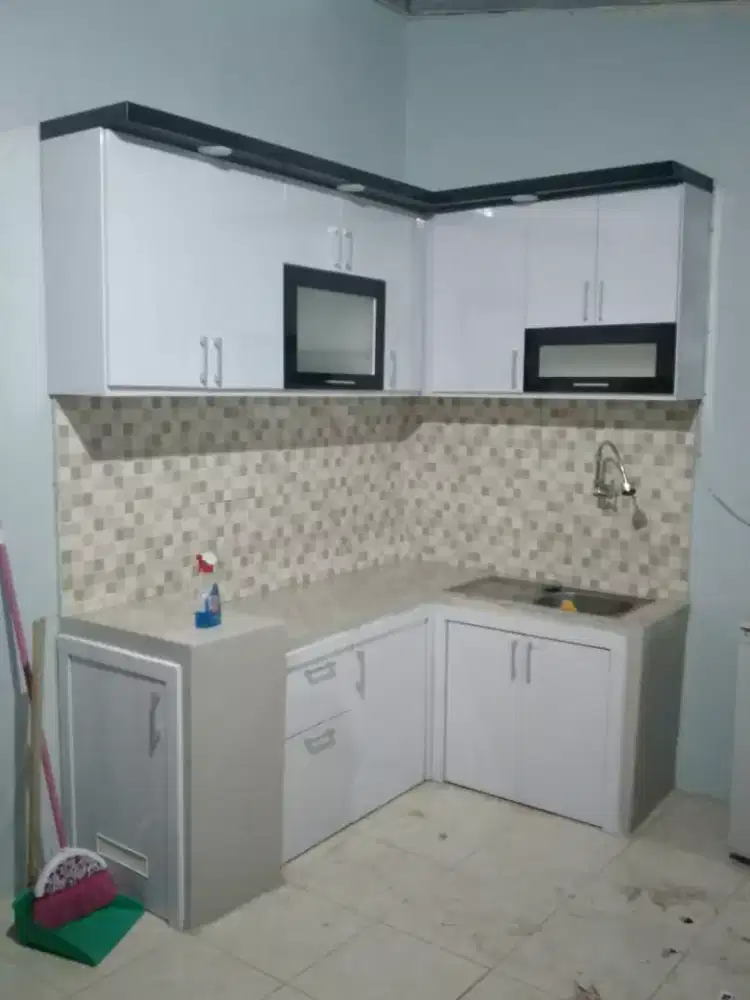 Kitchen set minimalis