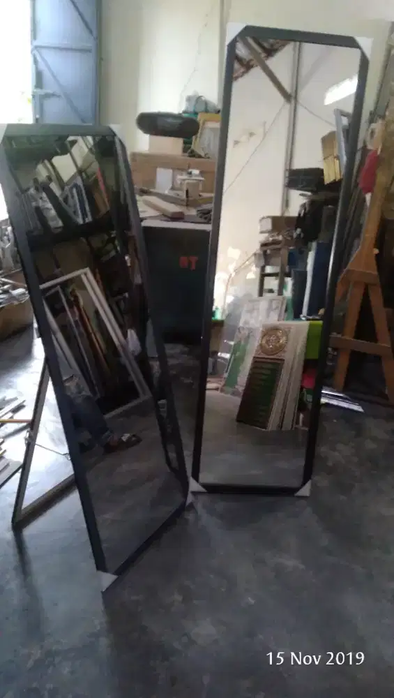 Cermin standing miror (pke kaki )