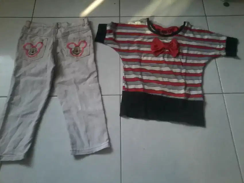 Baju size 6 dan celana panjang size 3 minnie mouse