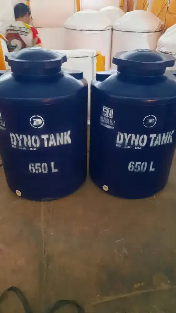 Tandon Air 650lt Plastik 3 Lapisan DYNO TANK