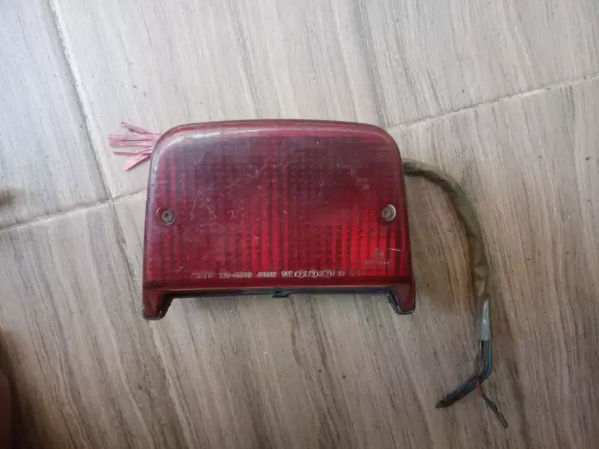 lampu stop Kawasaki zephyr 400/550 Orisinil