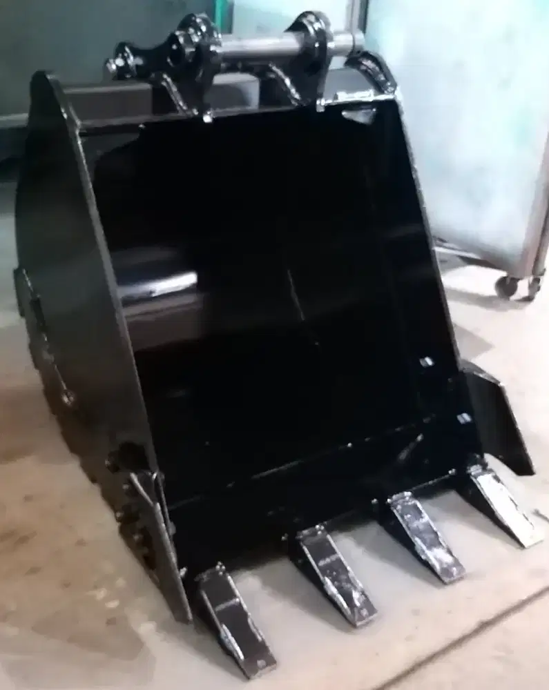 BUCKET KELAS 7TON UNTUK PC75 SY75 SK75 ZX75 SH75 DLL