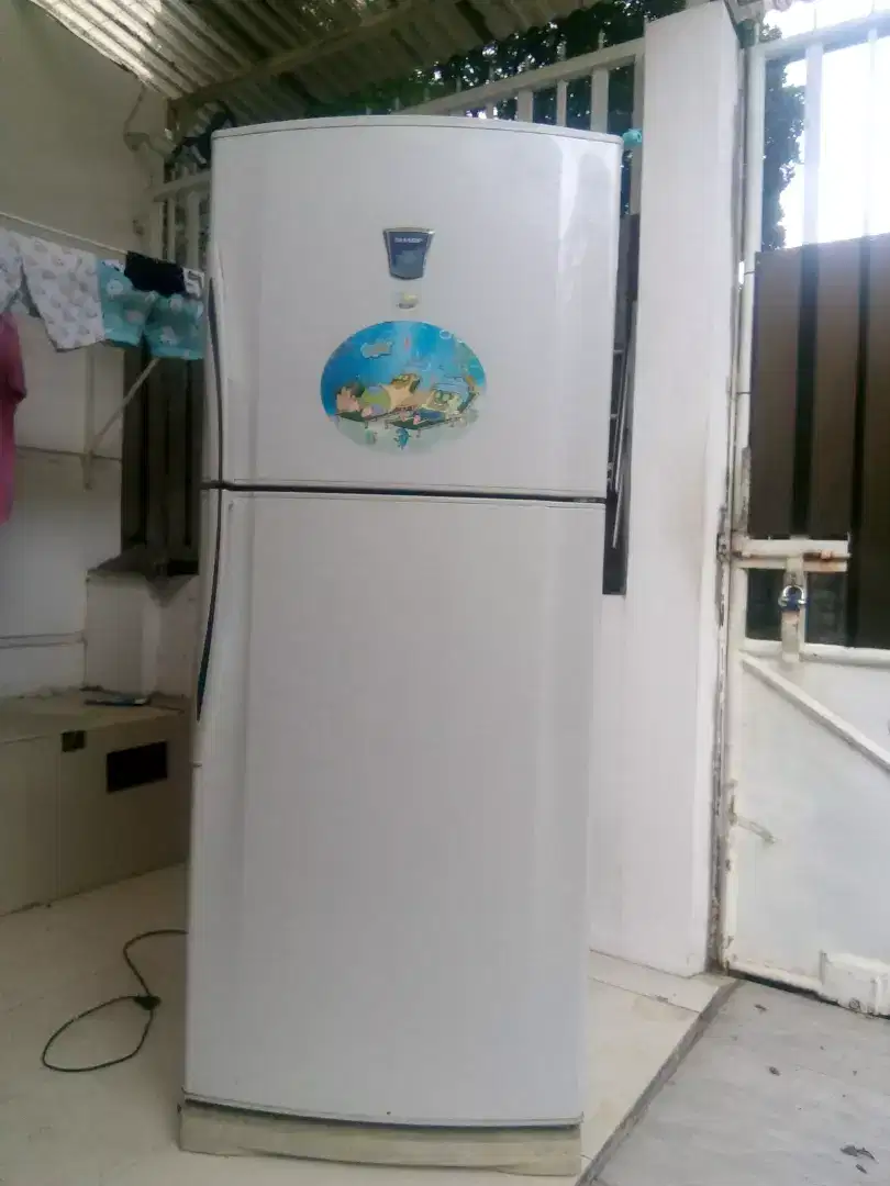 CARI KULKAS RUSAK/RONGSOK=KULKAS,FREEZER MESIN CUCI,AC,TV LED