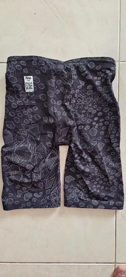 Celana Renang  Fastkin TYR AVICTOR size 23