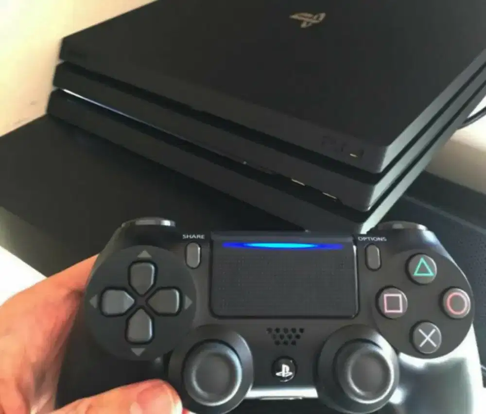 Saya lagi Cari ps4 ps 4 yg mau jual playstation 4 boleh tawarkan saya