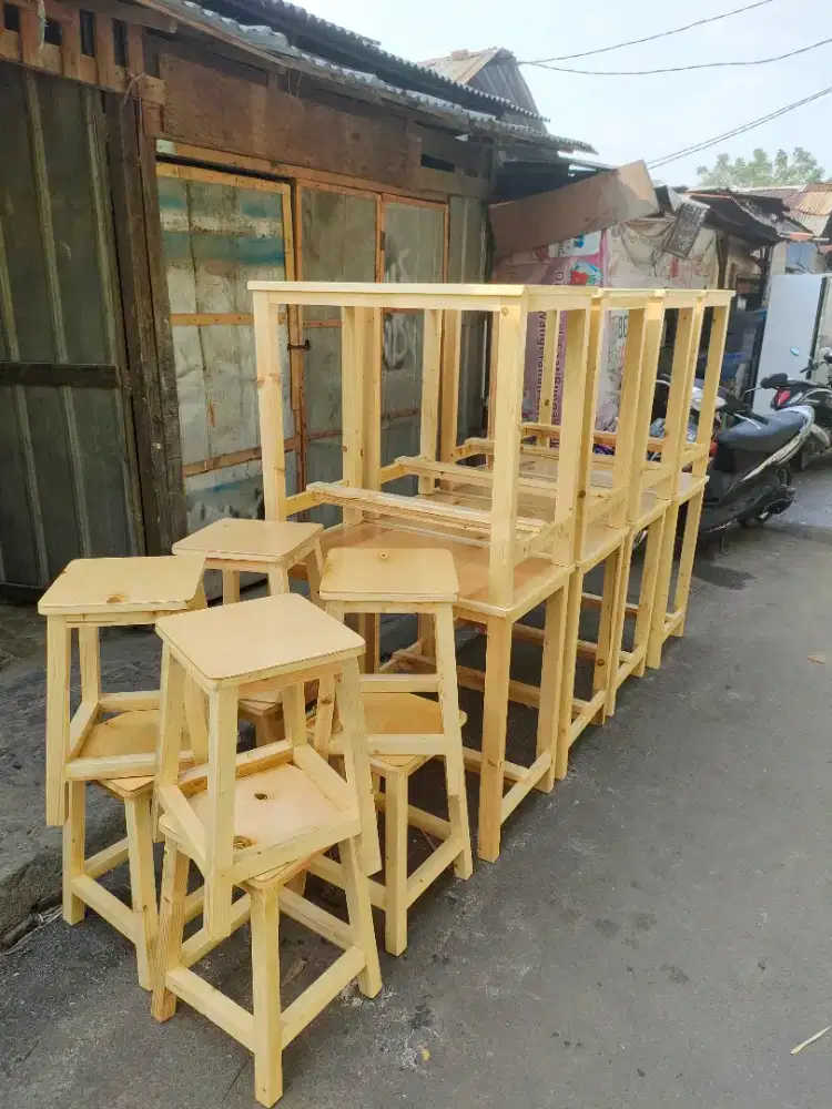 Meja makan Ready stock murah meriah