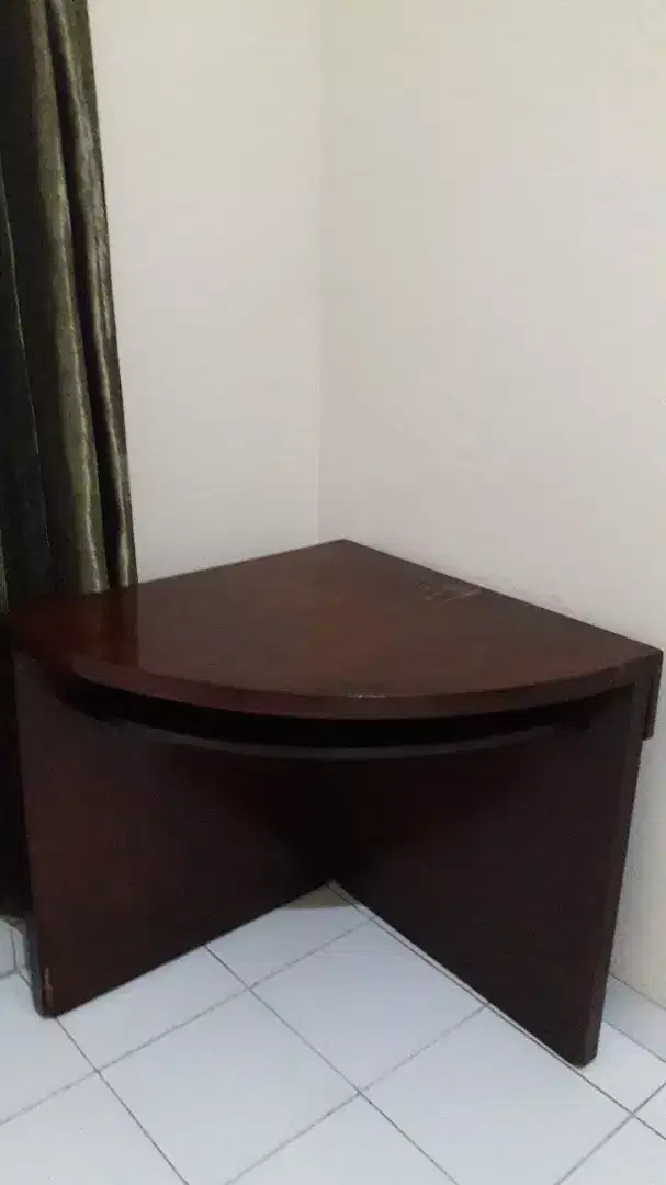 SALE MURAH! Meja Sudut Jati
