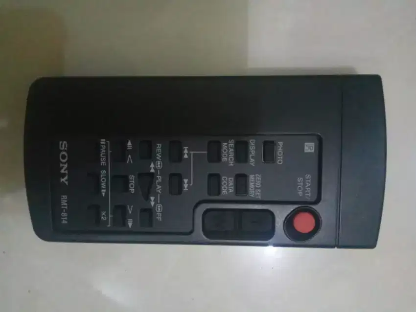 Remote handycam Sony RMT814