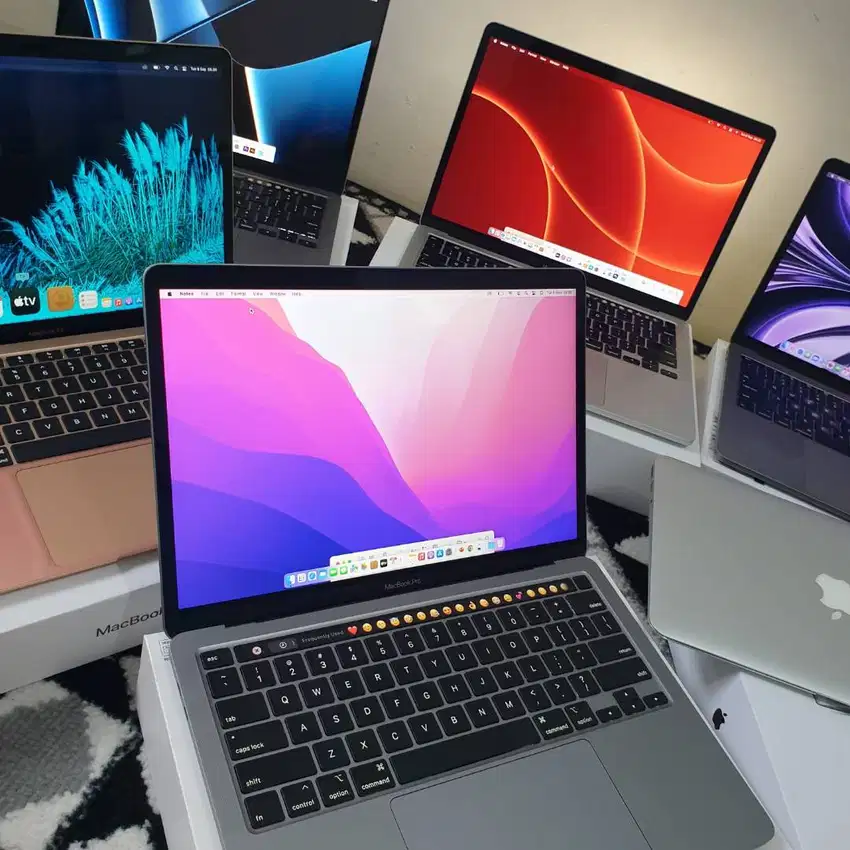 Terima Jual Beli Macbook Pro Air M1 M2 iPhone iPad Siap Tampung