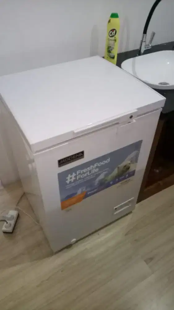 Aku siap beli Freezer box bekasmu