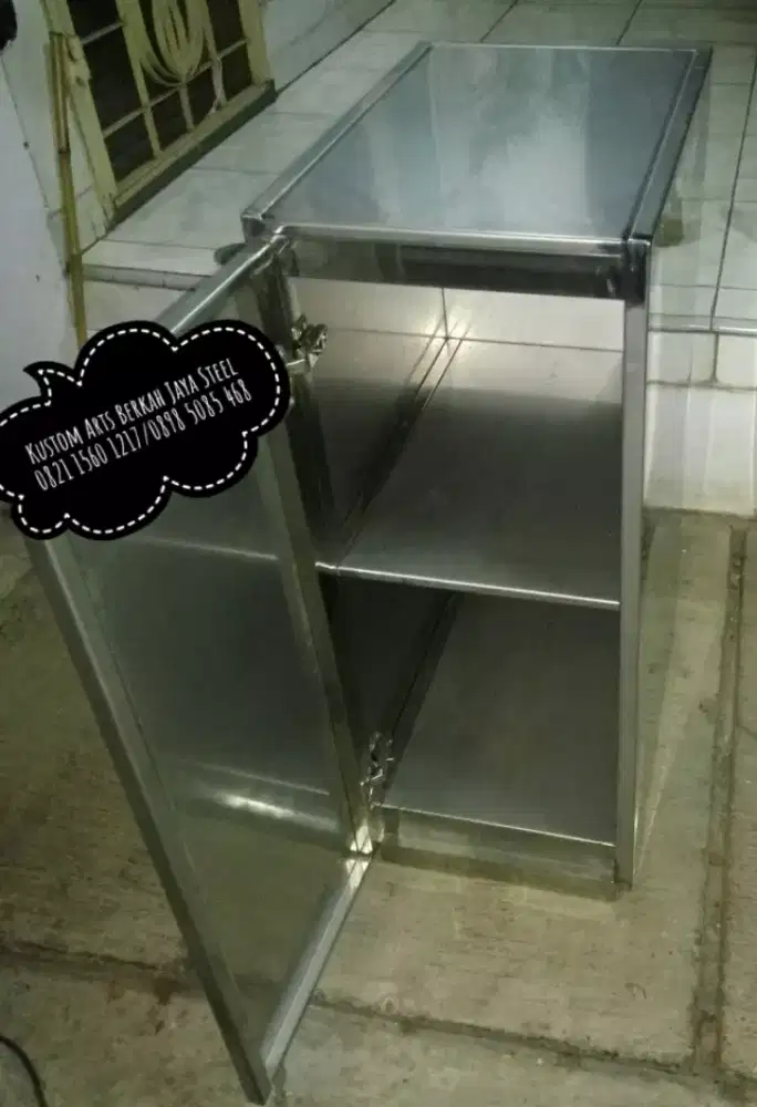 Lemari penyimpanan makanan.stainless steel