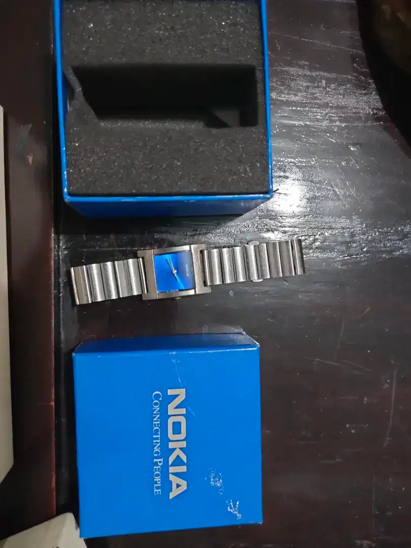 Jam tangan nokia