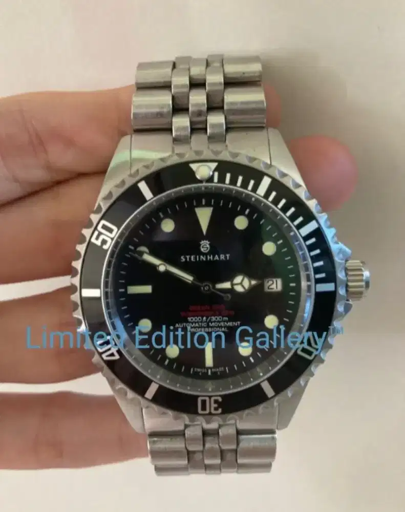 Like New Diver Watch Steinhart Ocean One Submersible 1000