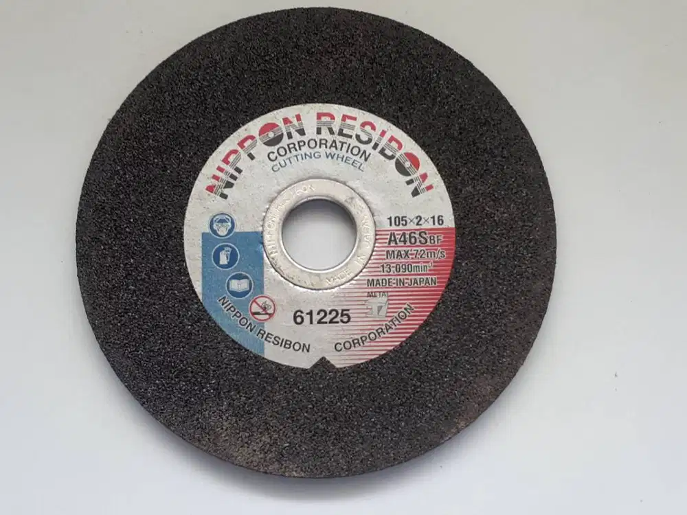 Nippon Resibon Cutting Wheel (for Steel) A-46-S BF 105x2x16 mm A-658A