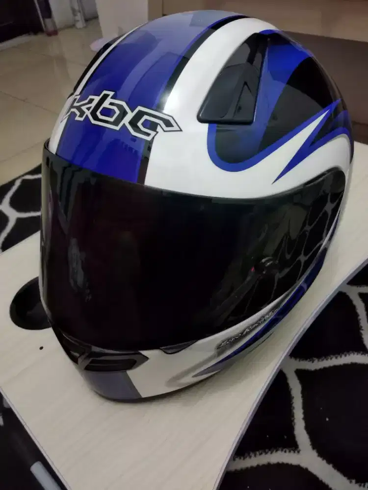 Helm full hot sale face kbc