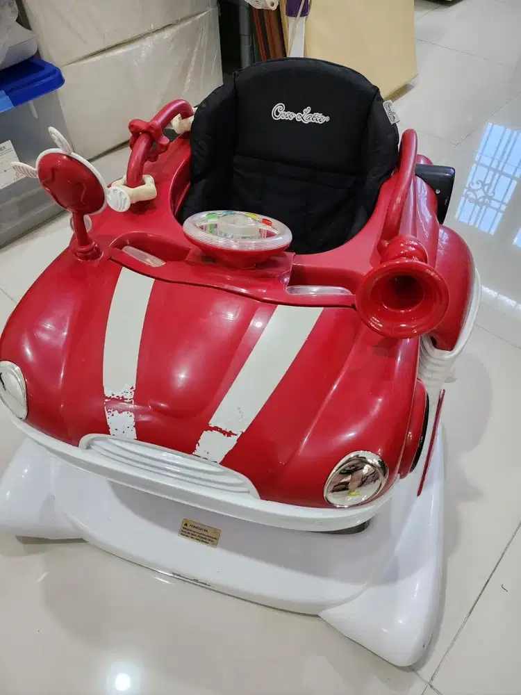 Mobil mainan anak usia 1 tahun