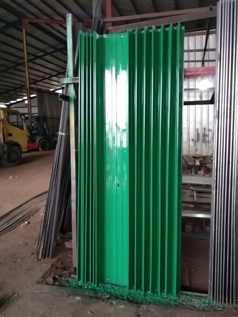 PINTU WARUNG FOLLDING GATE ROLLING DOOR