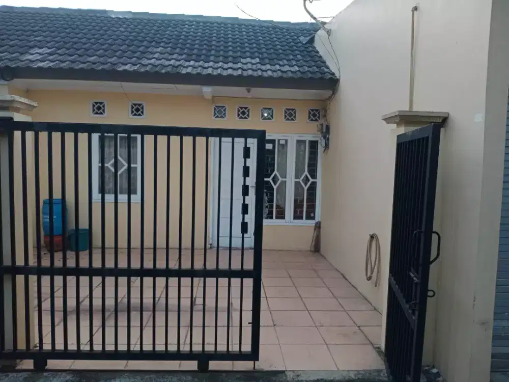 Dijual/Disewa Rumah di Cimone Permai Bisa Nego