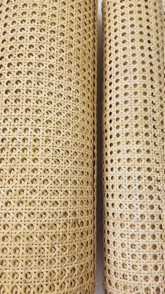 Anyaman rotan lembaran