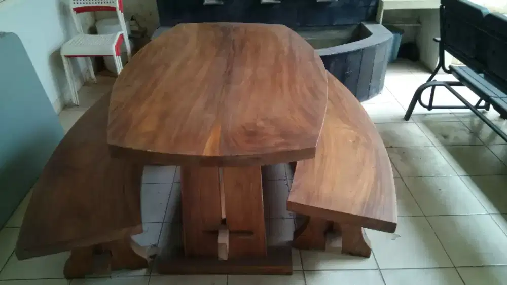Jual Meja Kursi Kayu Trembesi 1 set