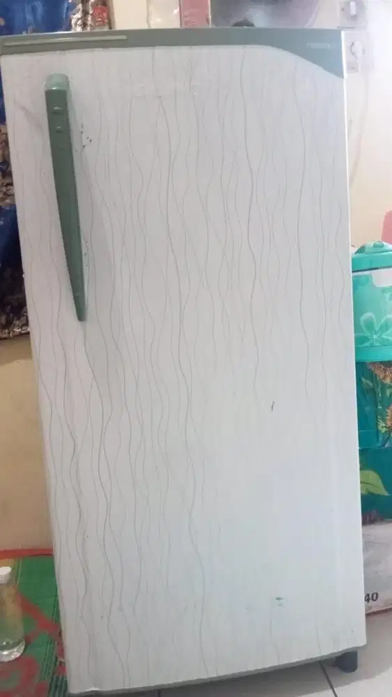 Jual beli dan perbaikan kulkas