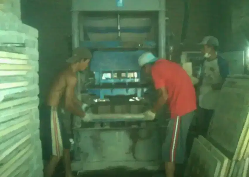 Lowongan Kerja staff produksi dan operator