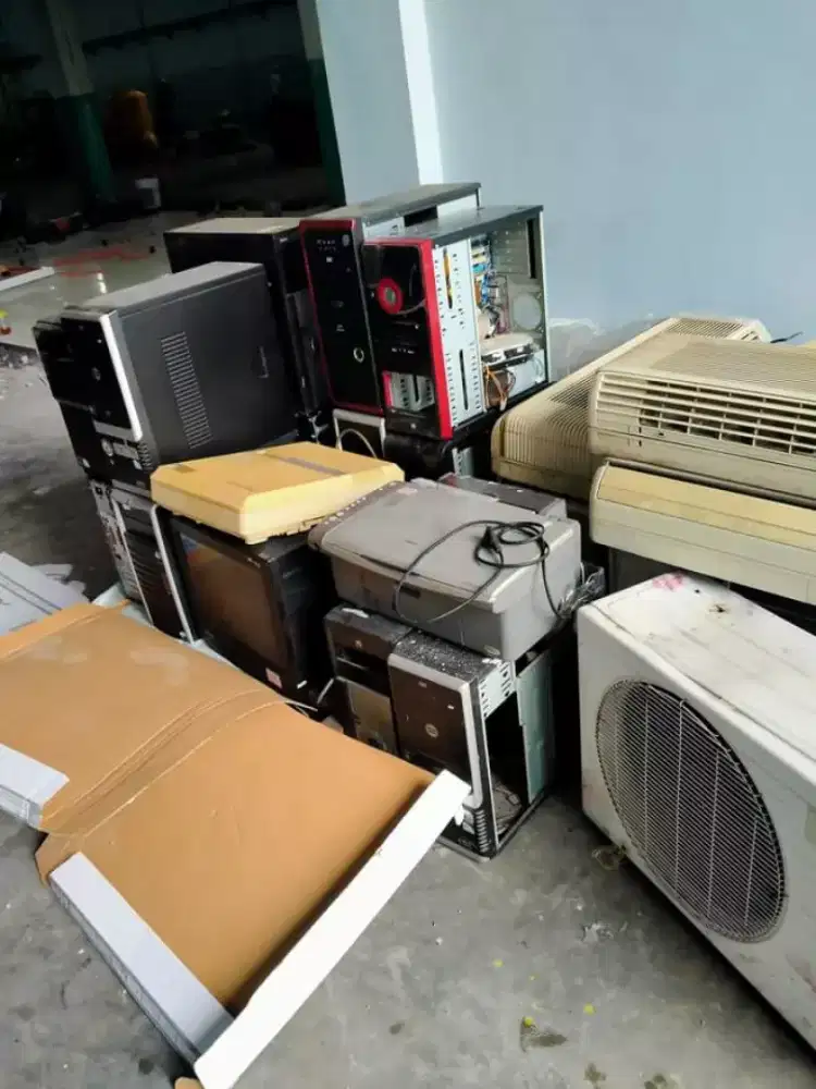 UD.rombeng beli komputer rusak AC TV lcd hp aki besi kabel dll