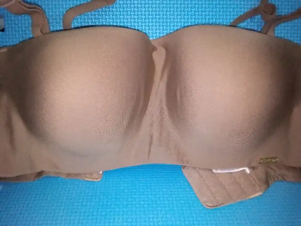 Bra 34 C 75 kawat by Wacoal asli.