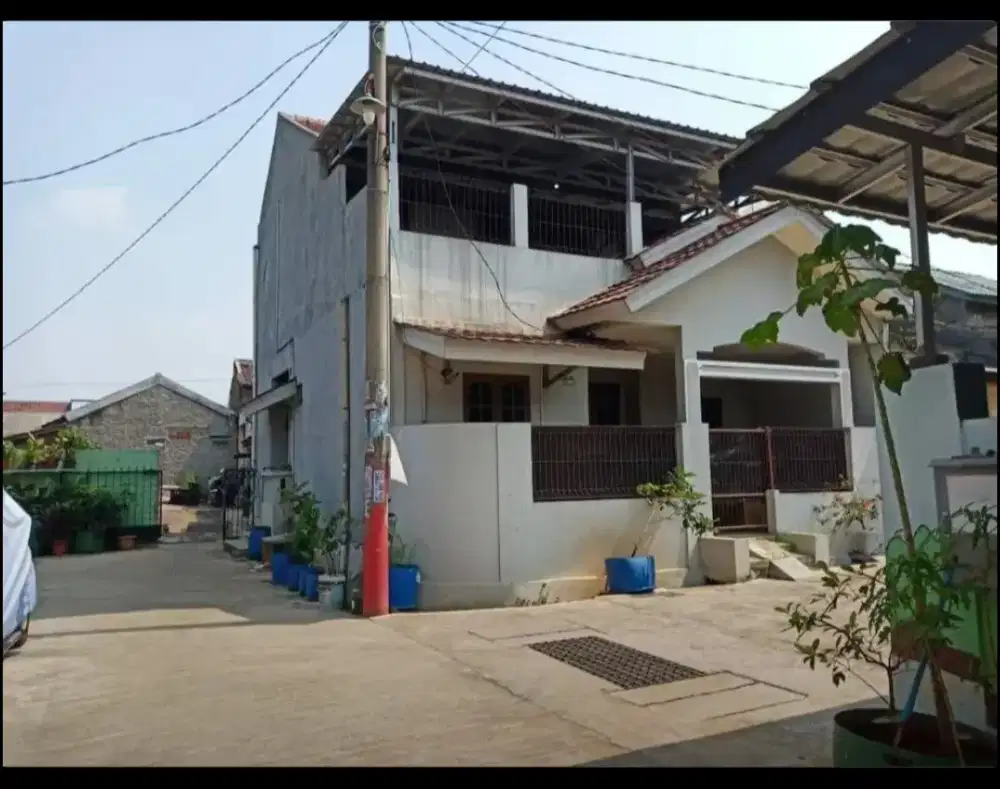 Di Kontrakan / Dijual Full 2 Lantai Jantung Kota Cibinong - Bogor