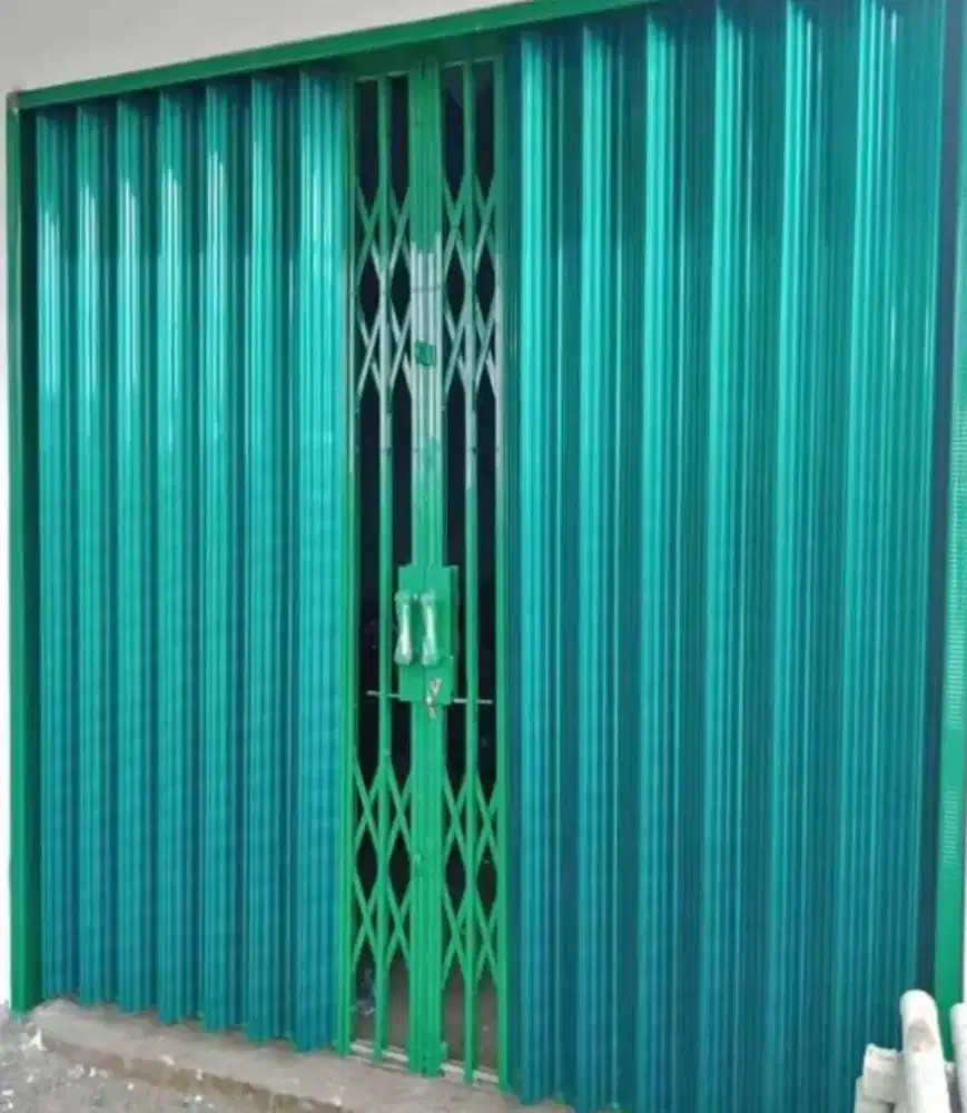 Folding gate dan rolling door