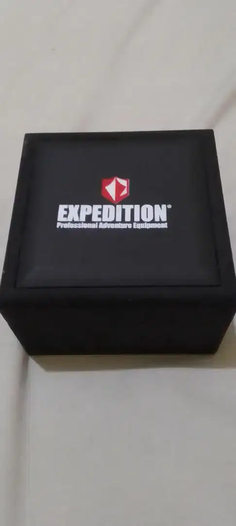 Jam tangan pria Expedition