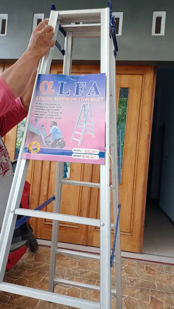 Tangga lipat aluminium Alfa 1,50m