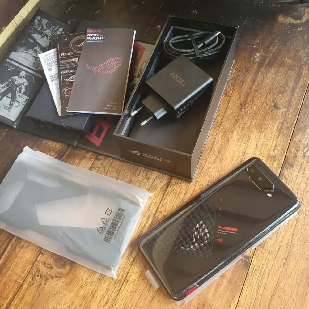 Asus ROG Phone 5s Like New ROG 5s Lengkap Ori