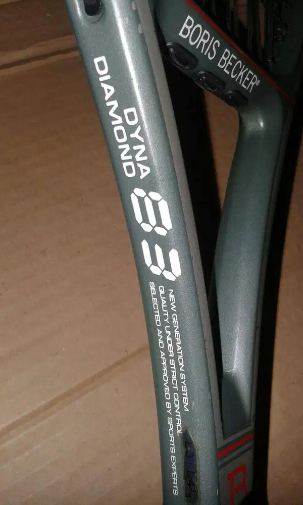 Raket Tenis Jadul / Vintage Boris Becker Dyna Diamond 83: