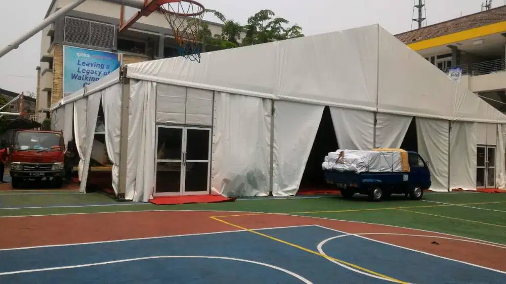 MENYEWAKAN TENDA RODER / TENDA GUDANG UNTUK EVENT JABODETABEK