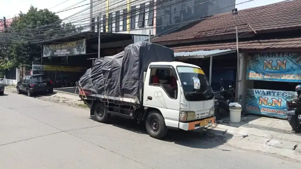 Truk engkel pindahan kontrakan dan angkut barang