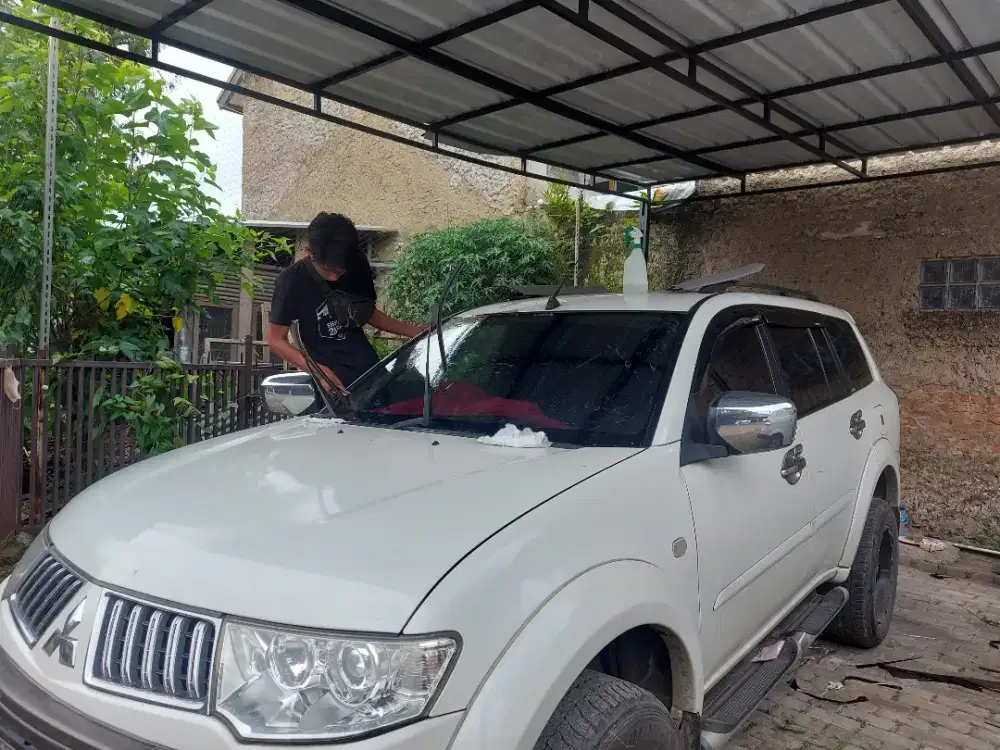 bongkar pasang kaca film mobil panggilan